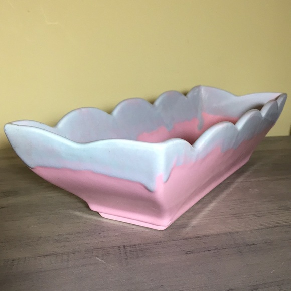 Hull Scallop Edge Rectangular Planter - Picture 9 of 15